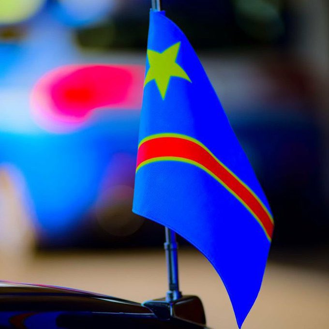 GraciaKaite's tweet photo. Il y'aura bcp d'accidents de circulation qui seront enregistrés ces 3 derniers mois sur toute l'etendue de la RDC , pour ceux-la qui sont ds le haut Katanga ,vs avez vos membres de familles qui font les tronçons  Kipushi/ Kolwezi/Kasumbalesa/L'shi  priez bcp pour eux https://t.co/wiTa1LiPIj