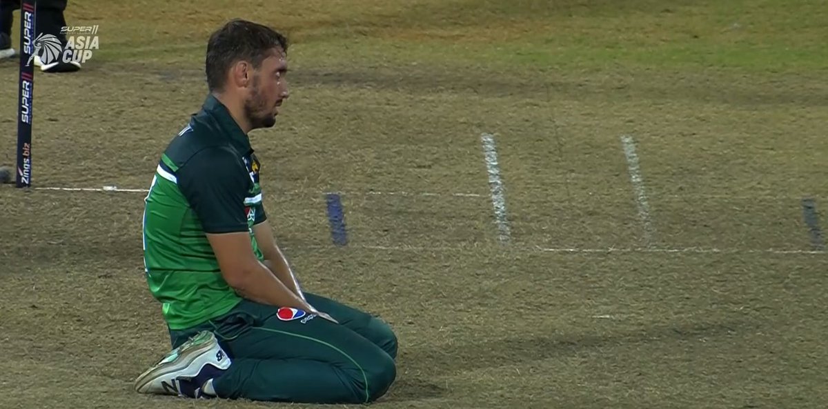 Bajwa0's tweet photo. #PakvsSriWe lost but what a match it was !!!
Well played PCT, We will roar back in WC Insha'Allah https://t.co/VJ6AZBu9El