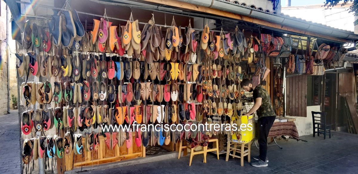 Diario de un reportero en #Turquía #Turkiye 
#Gaziantep, el Mercado del Cobre. Color, magia, autenticidad. Pura vida. En imágenes (2)
#DiarioDeUnReportero #CuadernoDeCampo #LaEspañaMágica #EspañaMágica #CaminoDeSantiago y #World