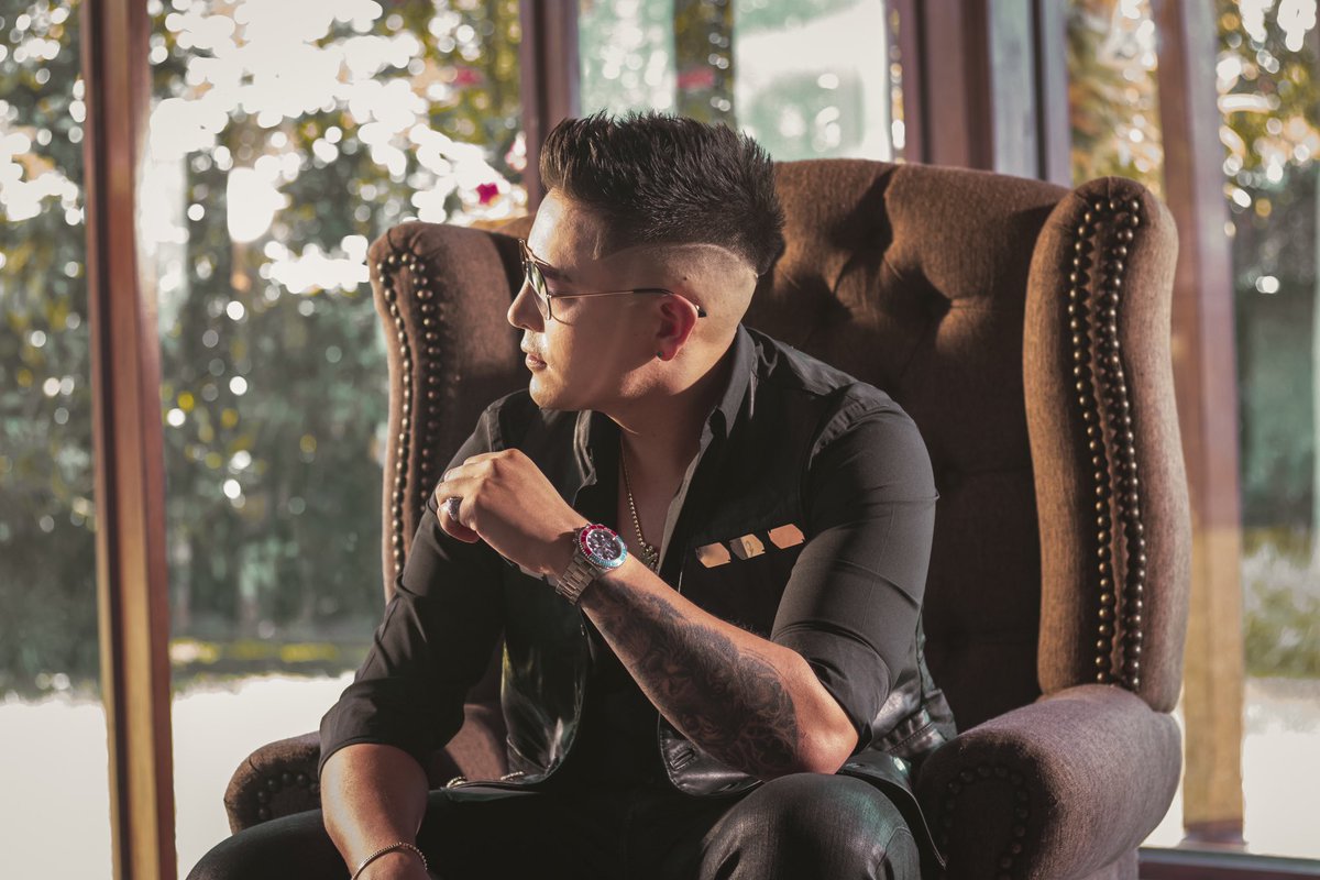 “Y ahora estoy aquí tan solo y sin ti…” 🥃🌧️❤️‍🩹
¿Algún consejo para olvidar a alguien por completo? Los leo 👀