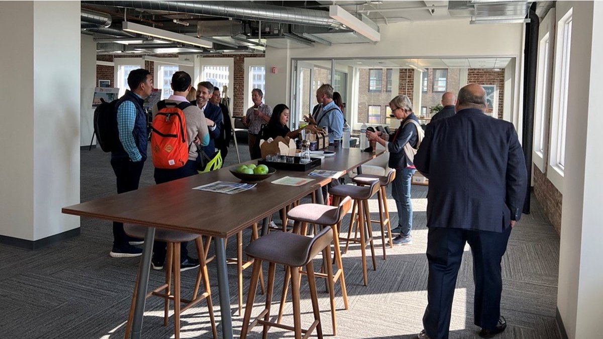 vtabsv2's tweet image. VTA was thrilled to engage with regional MTC staff on a tour of VTA’s BSVII Project today. Special thanks to City of San José Mayor and Staff, VTA Leadership, and MTC Commissioners on this successful showcase of the importance of funding our Project. #scvta #vtabsvii #vtabsv2