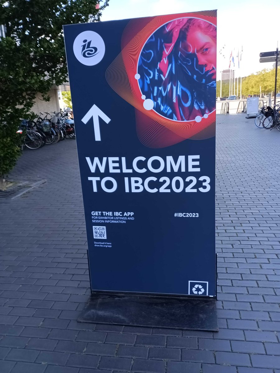 left_angle_EN's tweet photo. 👉Let's go! Good morning from @IBCShow 😃. Check us out in📍Hall 7 booth 7.A60 as we are proudly hosted by @Dell ! See you inside!
@RAI_Amsterdam #ibcshow #leftangle #motionGraphics #VFX https://t.co/p2JEK8DO3T