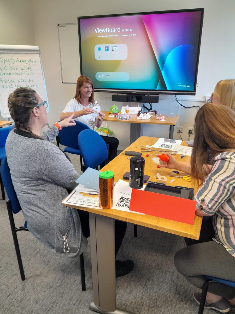 WindsorParkFalk's tweet photo. Fantastic day at The Foundry as we delivered training on how to support deaf learners in mainstream settings. https://t.co/t97Q7sIz0G