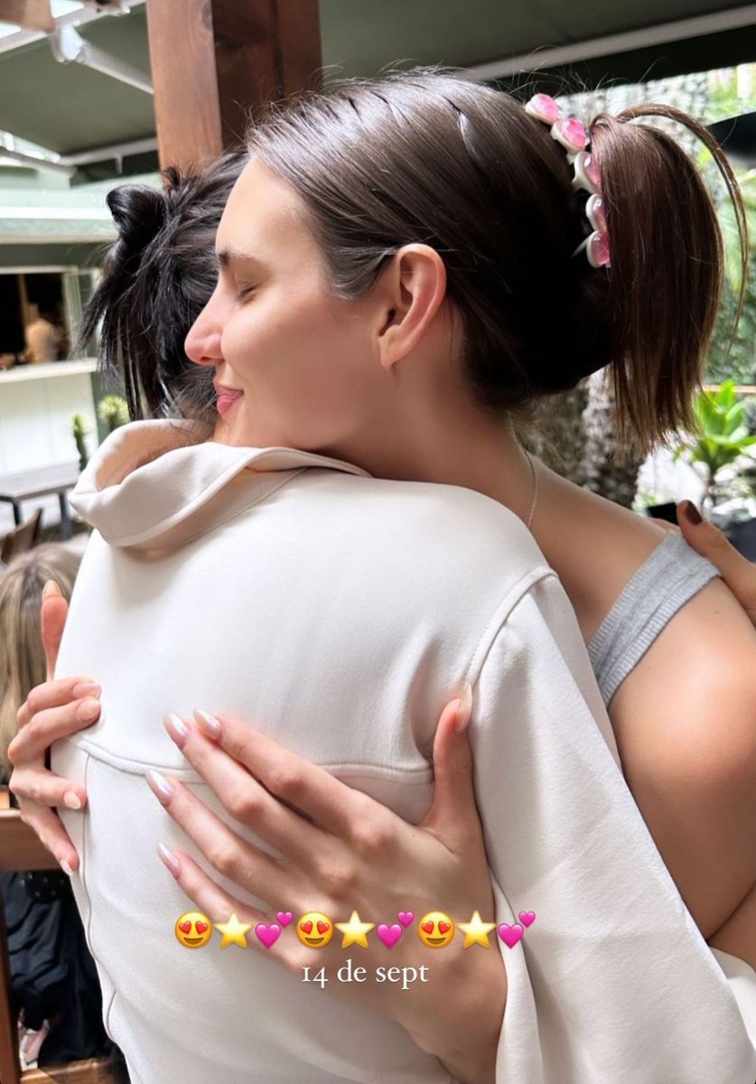 Juliantina07's tweet photo. Mis amores 😍

#14deSeptiembre https://t.co/7pdEqns4n8