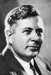 PubliclyBuzzed's tweet image. William Marston, who had a cruder version of the polygraph before John Larson, entered the scene. He was the creator of the systolic blood pressure test. Marston wanted to commercialize the polygraph machine #polygraph #liedetector