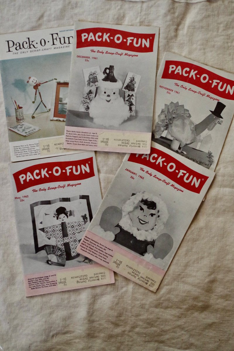 Pack-O-Fun magazine from the early1960's ourtimewarp.etsy.com/listing/127157… #etsy #etsyseller #etsystore #packofun 
#scrqpcraft  #vintagemagazine #vintageshop