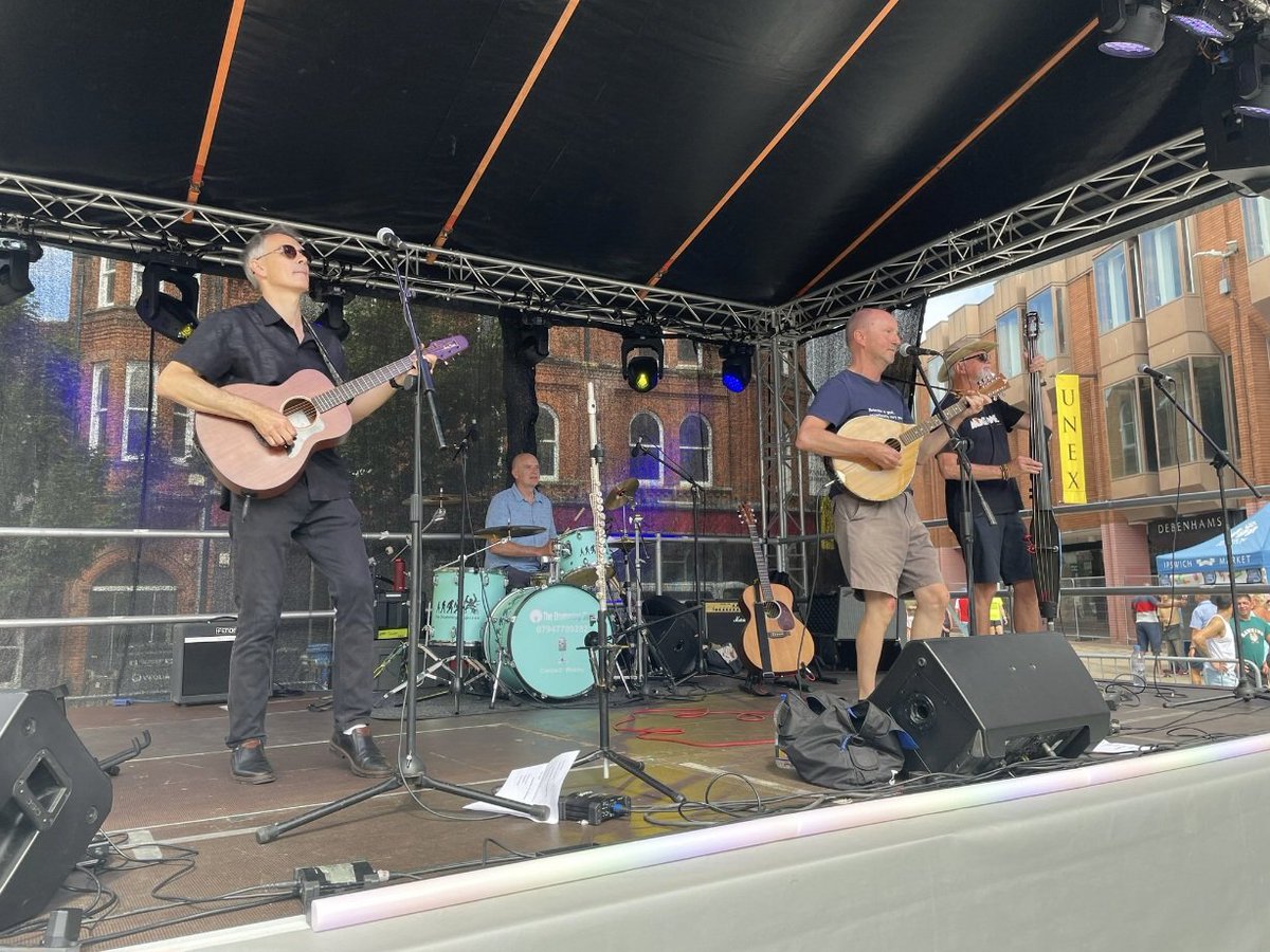 The Silburys tweet media