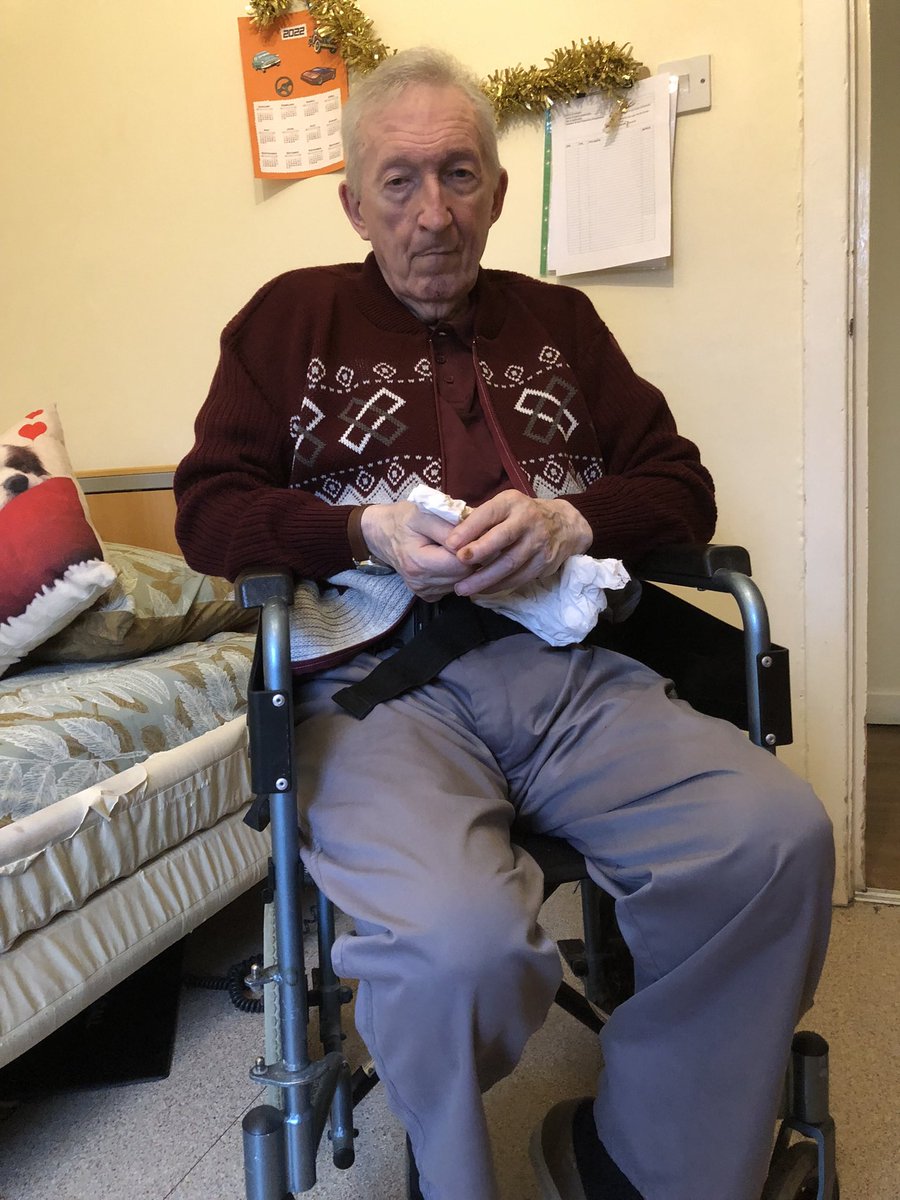 AMKillick's tweet image. My darling Dad. Parkinson’s dementia is such an awful condition.