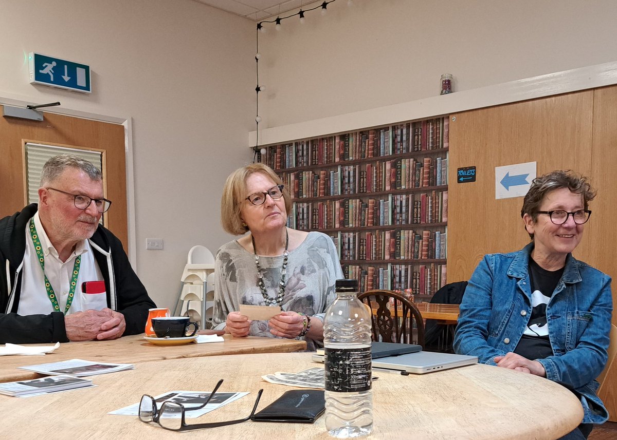 grainphotohub's tweet photo. Workshops in Shrewsbury exploring heritage and identity through photography and conversation with @lgbtSAND and artist #MingdeNasty
Supported by @HeritageFundUK
#lgbt+ #heritage #photography #photographyarchive #OlderPersons #withcourage https://t.co/sXEQrzunW3