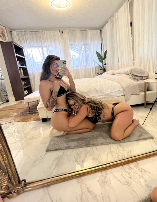 We&rsquo;re cute 🤓 @Kendallbabe099 https://t.co/IXYyk2zMDU<a class="tags" target="_blank" title="On Twitter" href="/?out=eyJ0eXAiOiJKV1QiLCJhbGciOiJIUzUxMiJ9.eyJpYXQiOjE3MjExNDM3MzAsImlzcyI6InR3cG9ybnN0YXJzLmNvbSIsIm5iZiI6MTcyMTE0MzczMCwiZXhwIjoxNzUyNjc5NzMwLCJyZWRpcmVjdF91cmwiOiJodHRwczovL3R3aXR0ZXIuY29tL0tlbmRhbGxiYWJlMDk5In0.NOJngspThEJtmXpktCQ42LGD5ZVtXl5BynsEobLTrSTsvUo-hDcRjV45lzicFGs9RD_aEKlgCLj-Uy7jz2Nptw">@Kendallbabe099</a><a href="/tag/goodmorning"class="tags"><span>#goodmorning</span></a><a href="/tag/naked"class="tags"><span>#naked</span></a><a href="/tag/onlyfans"class="tags"><span>#onlyfans</span></a><a href="/tag/eurovision2024"class="tags"><span>#eurovision2024</span></a>