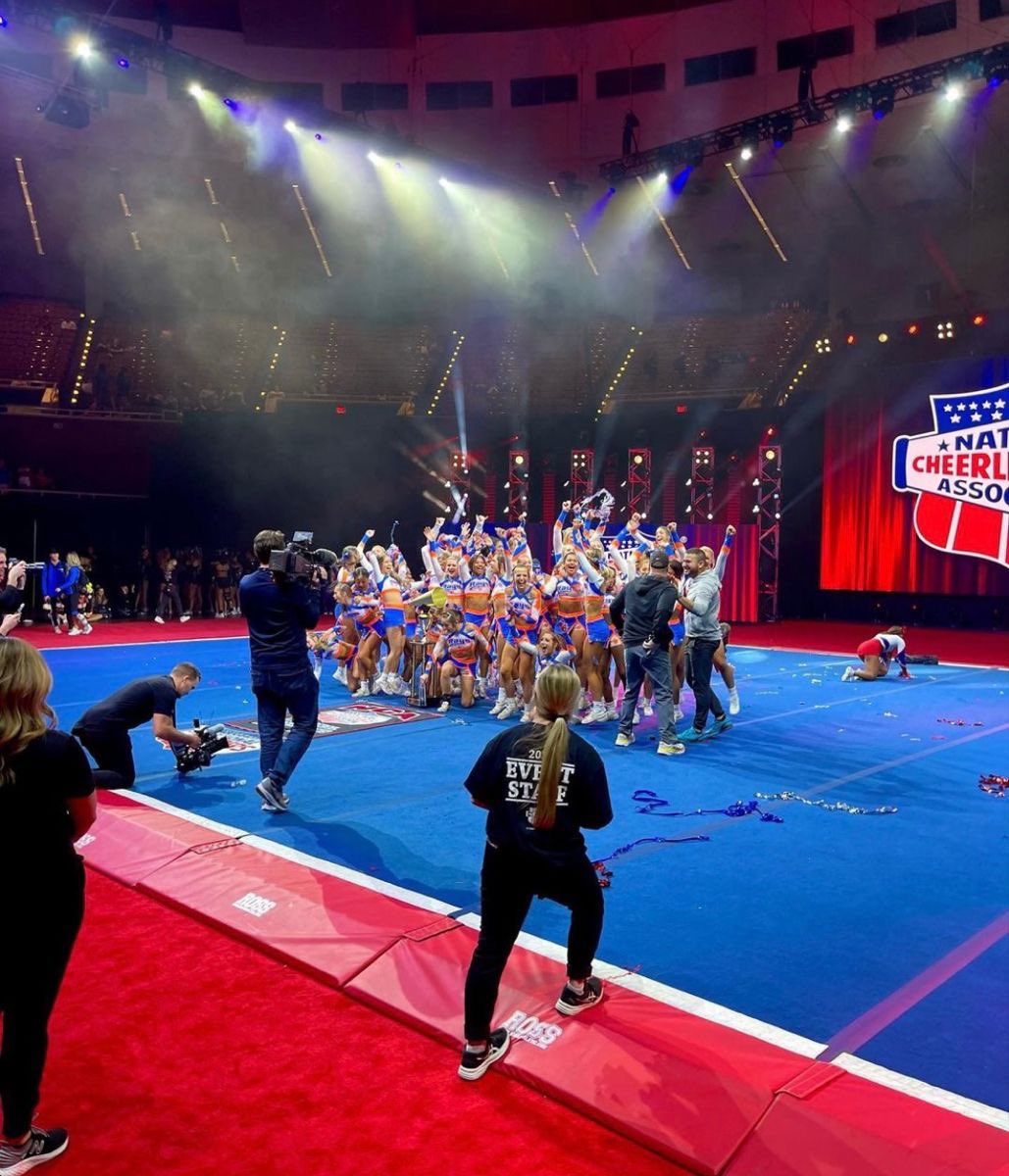 baby_nix19's tweet image. little in a competitive sport 
X
cg/big sib who goes to all the practices. loves getting them ready for their events and being their biggest fan
#ageretwt #sfwageregression