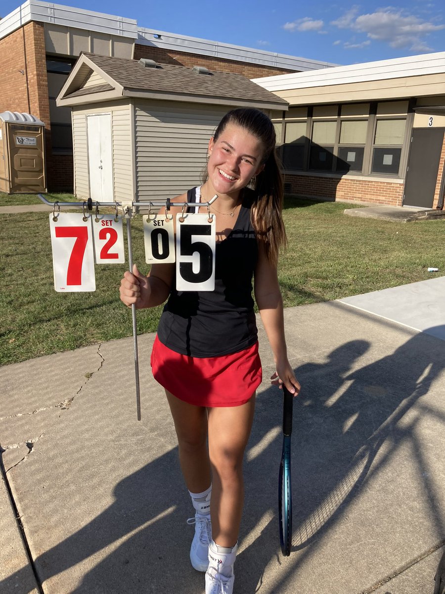 JV turned beast mode today with a 7-0 win against Plainfield Central. 💪🏼 🦊🙌🏼Varsity had a tough 1-6 loss. #whosthatlady #workhardplayhard