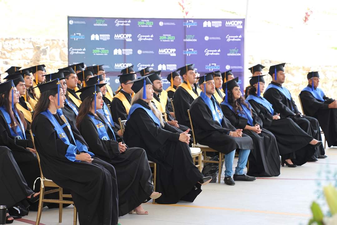 Universidad de la Ciénega del Estado de Michoacán tweet media