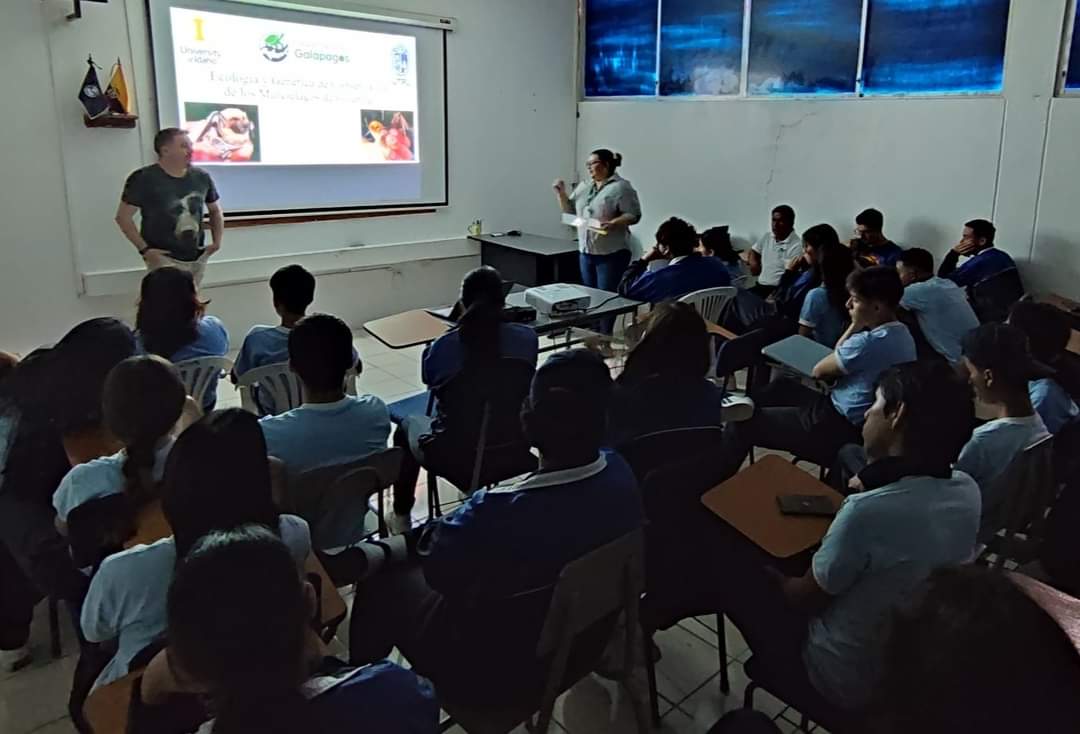 galapagosrf's tweet photo. 1/2 Gracias al proyecto para garantizar la conservación a largo plazo de la población de murciélagos liderado por la Dirección del Parque Nacional Galápagos junto al apoyo de 𝗥𝗲𝘀𝗰𝘂𝗶𝗻𝗴 𝗚𝗮𝗹𝗮𝗽𝗮𝗴𝗼𝘀, la Universidad de Idaho y la UTPL. https://t.co/S337jEMUdb