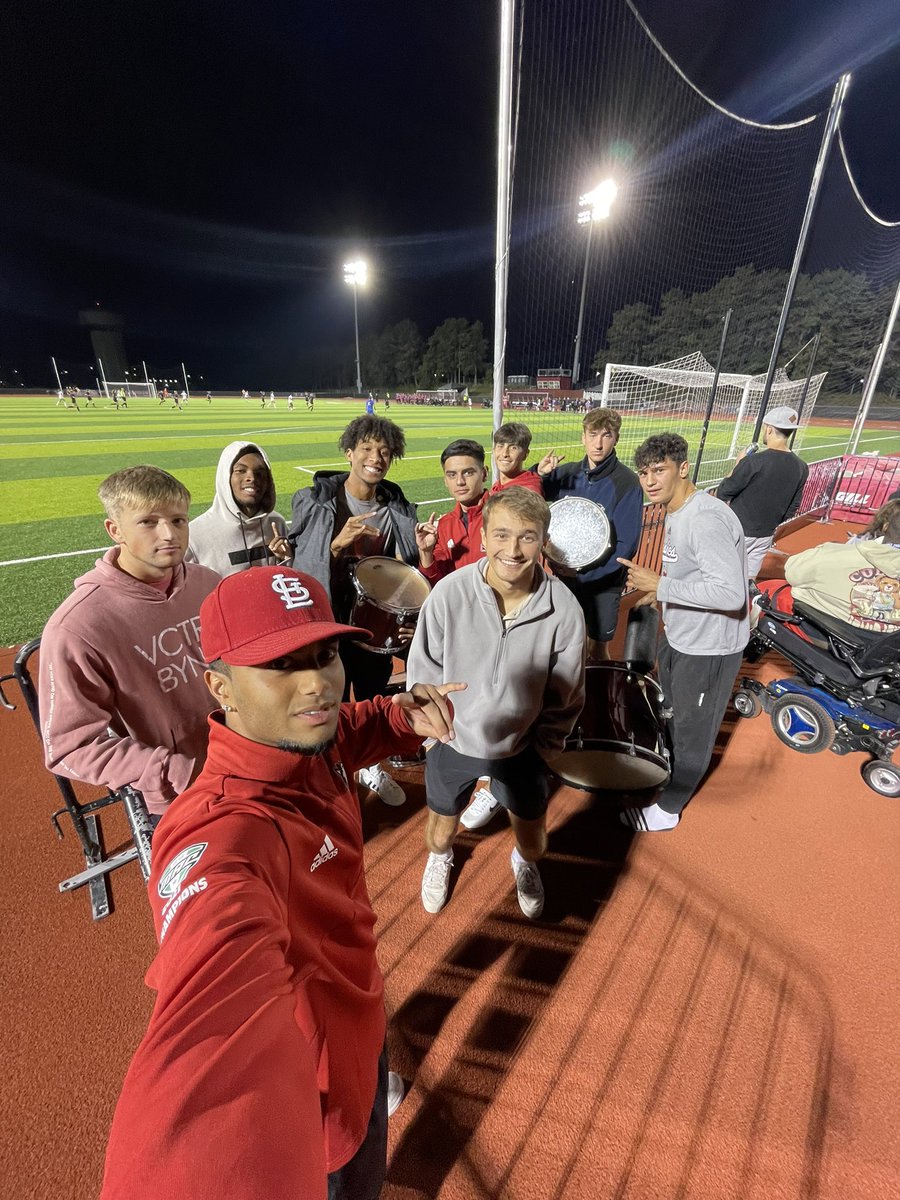 jeppson_parker's tweet image. #Huskiessupportinghuskies
@NIUMSoccer 
@NIUAthletics 
@NIUWomensSoccer