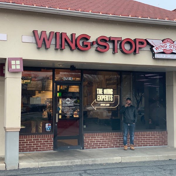 jaredbc's tweet image. What’s a restaurant that you didn’t realize was a chain until you left your hometown? 

I’ll start: @wingstop