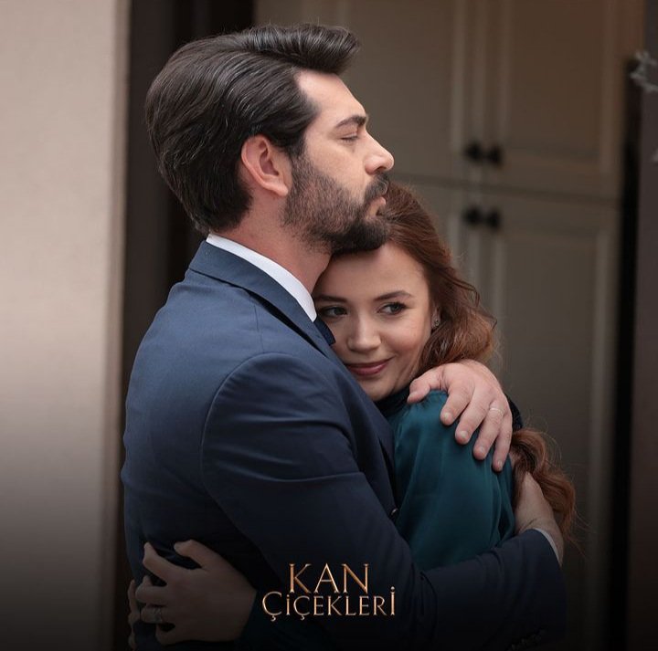 Preparados? Solo faltan 4 DÍAS 🥴🤯 ah! y hay otro avance!
#KanÇiçekleri #DilBar #YağmurYüksel #BarışBaktaş
<a href="/alfaro_jos83221/">Joss alfaro</a> <a href="/AnselmoSol18971/">Soledad🍀</a> @Angelic21131827 <a href="/EmiliaA84285421/">clarisa Bergero</a> <a href="/gabruvalcaba76/">gaby Ruvalcaba</a> <a href="/JudithBenitez14/">Judith Benitez</a> <a href="/magazineMLe/">Maggill</a> <a href="/Maggy_liiz/">Magda Arellano</a> <a href="/VeroCano07/">Veró Cano</a> <a href="/TDizi29/">TDizi29</a> <a href="/patobea14/">Paola Porras Pincay</a> <a href="/Giselle_EdSer/">Giselle 🇵🇪🦁✨</a>