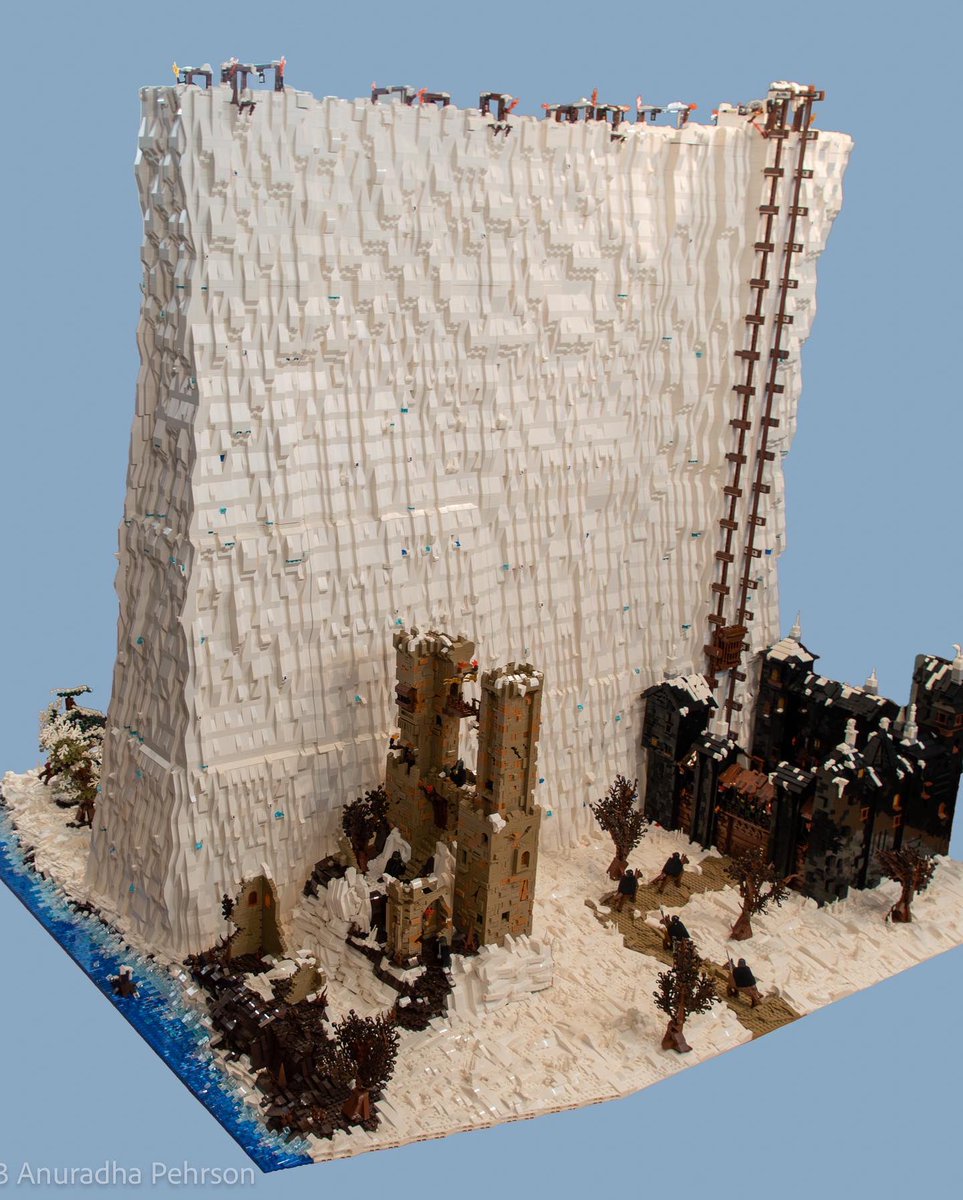 anucreates's tweet photo. A few photos of my build. The Wall from Game of Thrones built with approximately 200,000 pieces 
@LEGO_Group @GRRMspeaking @westerosorg @HBO @GameOfThrones #GameofThrones #jonsnow #mancerayder @KING5Seattle @seattletimes #nightswatch @KIRO7Seattle @komonews https://t.co/io1pBUR1Jo