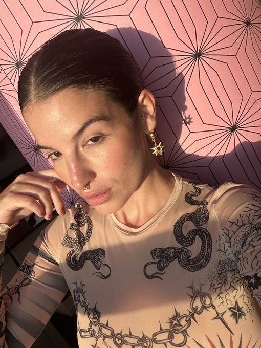 💋 https://t.co/o7cWRzMxk2 🪄 let&rsquo;s Chat! Free always free!!!  💘 https://t.co/3Fixuesrgo