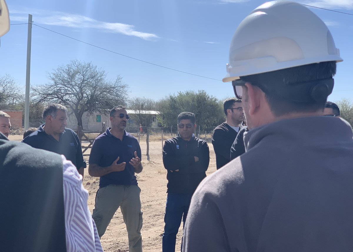 patriciogok's tweet image. Estamos convencidos de que la Argentina no necesita ajuste, necesita más obras, más inversión e infraestructura estratégica, cómo lo es la circunvalación a la Ciudad de #SanLuis

Una #ArgentinaGrande es con Obra Pública