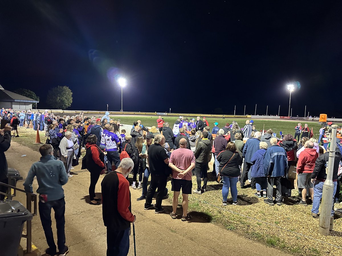 Jeff Davies tweet media