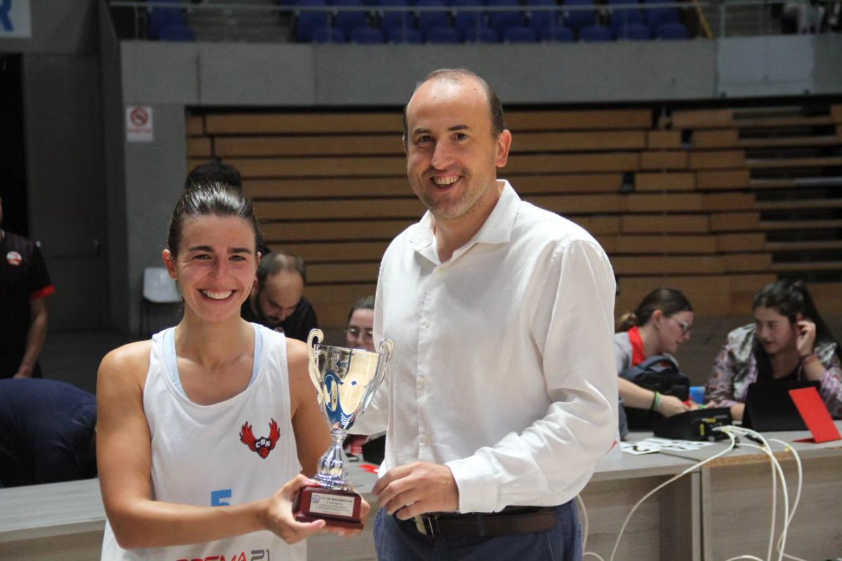 cbnemesis's tweet photo. 🏆 ¡¡¡CAMPEONAS!!! 🏆
↪️ #CopaCantabria2023
@bskteloyvillanueva 🆚 #Corema21 @cbnemesis (43-64)
@fcantabra https://t.co/qkYsrygFik