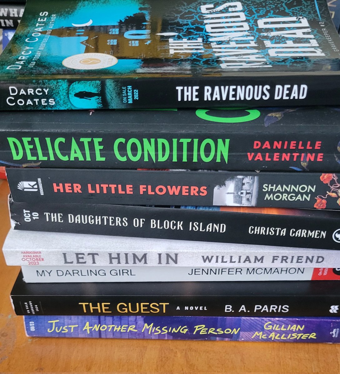 #upcomingspookystack #Octreads #fishgirllovesbooks #booklover #read #booksbooksbooks #bookishgal #booksmakemehappy #bookjunkie