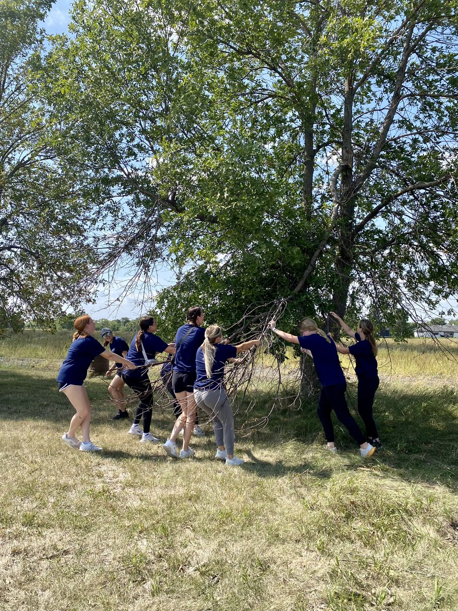 Day of Service 🌳

Thank you Bob (not pictured below) &amp; Mary from Graceland Cemetery in Madison for allowing us to get out and help clean up the grounds!

Be kind, work hard, and give back when you can ⚔️

#GoTrojans