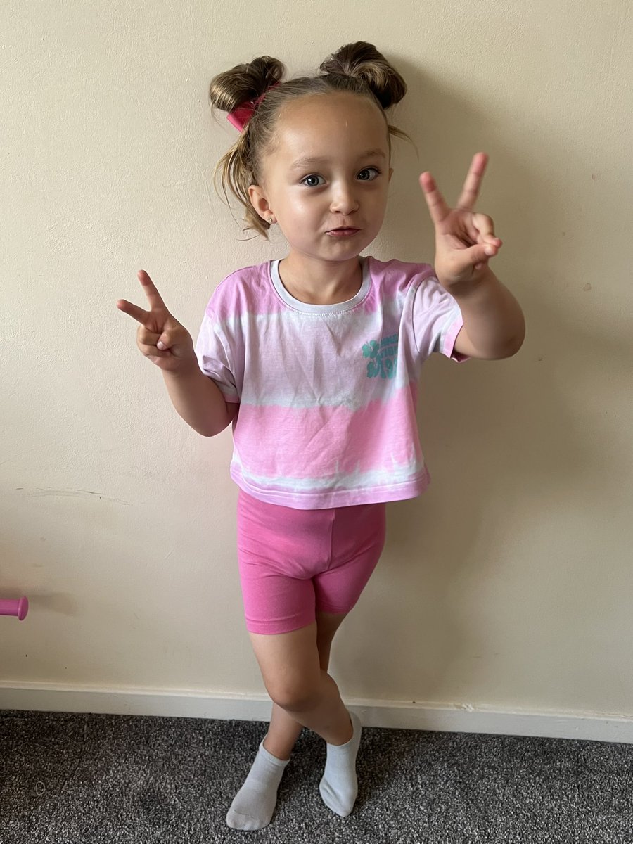 abbi_newman's tweet photo. 🩶🩷🩵💜 https://t.co/B31F2pAlbv