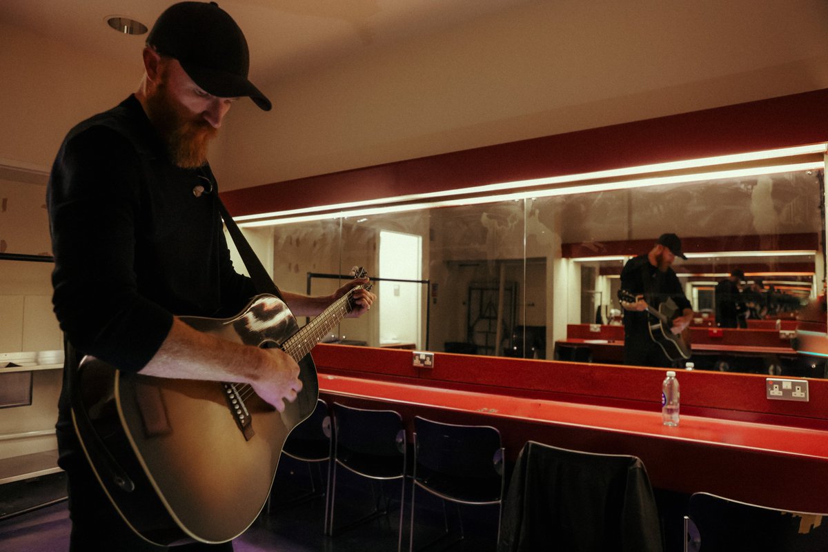 ericpaslay's tweet photo. Can't wait to see y'all in the UK for "The Perfect Stranger Tour"! What show are you coming to?? Tickets on sale NOW: https://t.co/CRZnuBnaQ9 https://t.co/UQfoCW6Efn