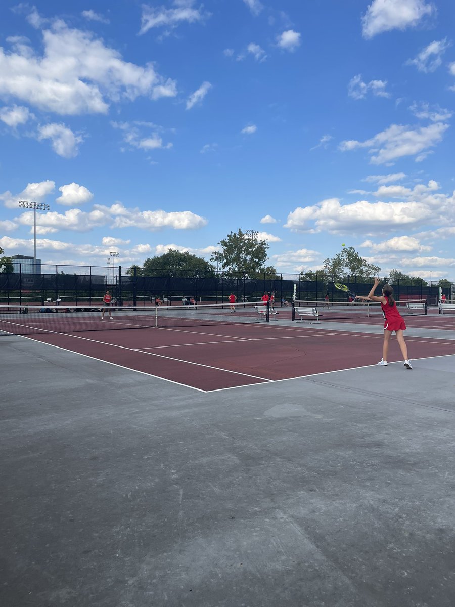 Lady VIKES on the court!!