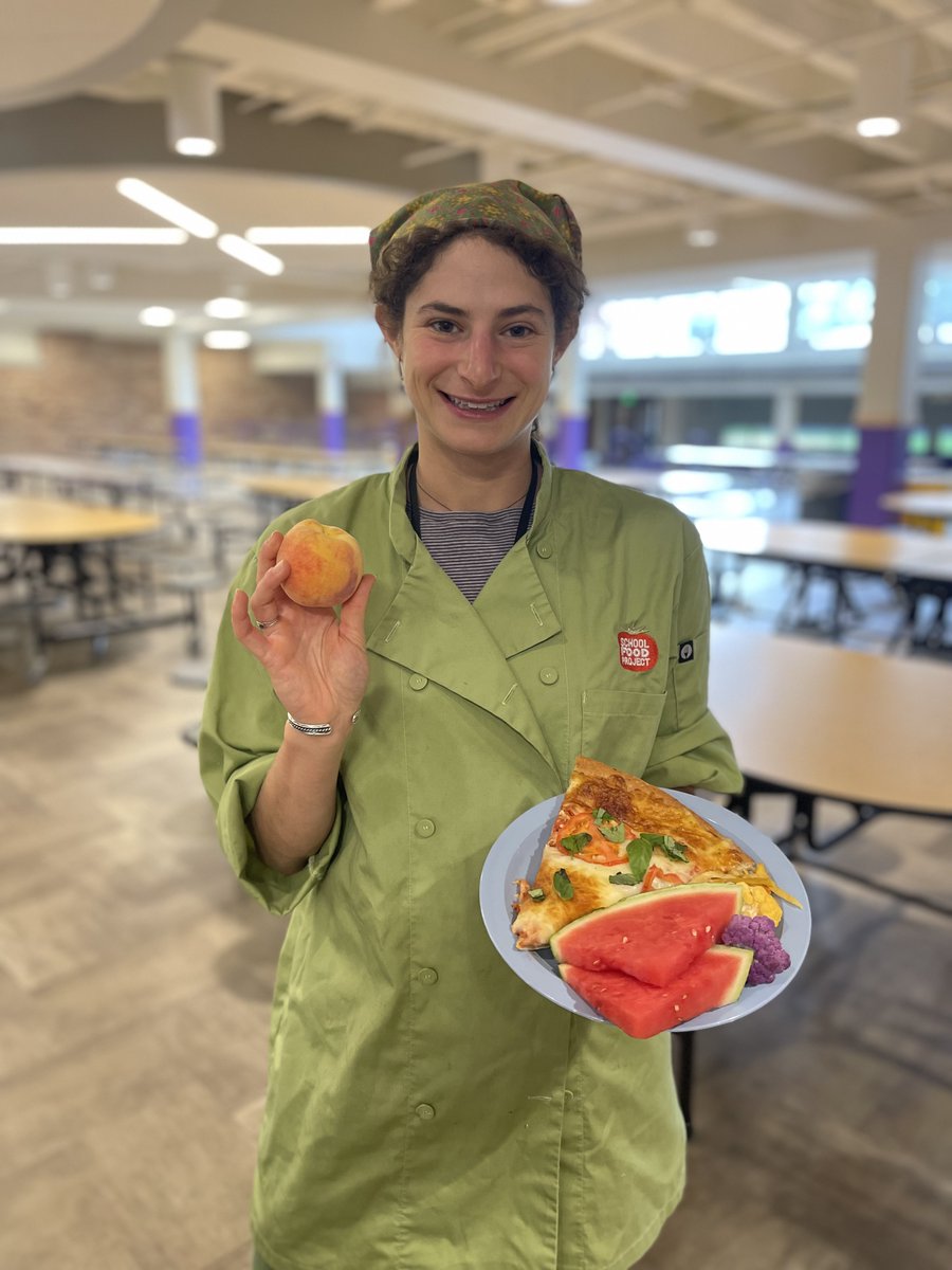 Today for Harvest of the Month we served Pizza Margherita with local basil. Some basil came from Ollin Farms and MASA Seed Foundation, and some came from the raised beds outside our very own BVSD Greenhouse! This is Miriam, our Greenhouse Manager, who grew our in-house basil!