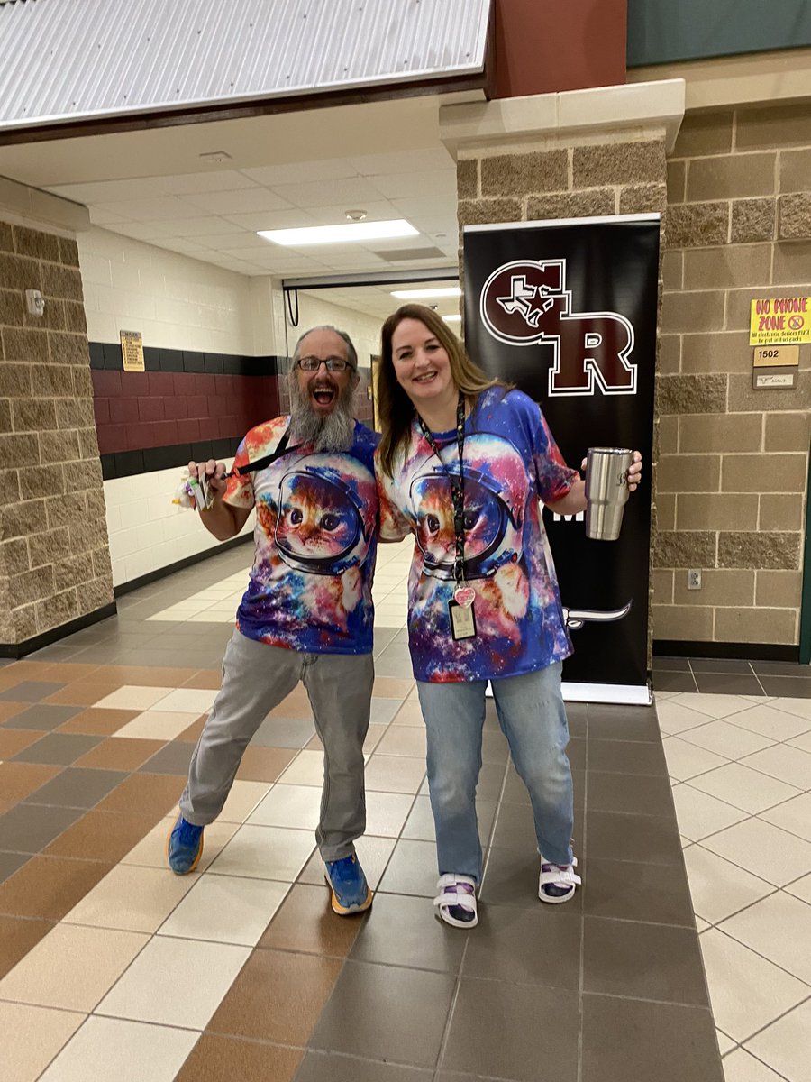 WykeGRHS's tweet photo. Space Cat in the house representing Space Day at the Ranch! #WeAreGR #ELARocks https://t.co/7gEMj9xawl