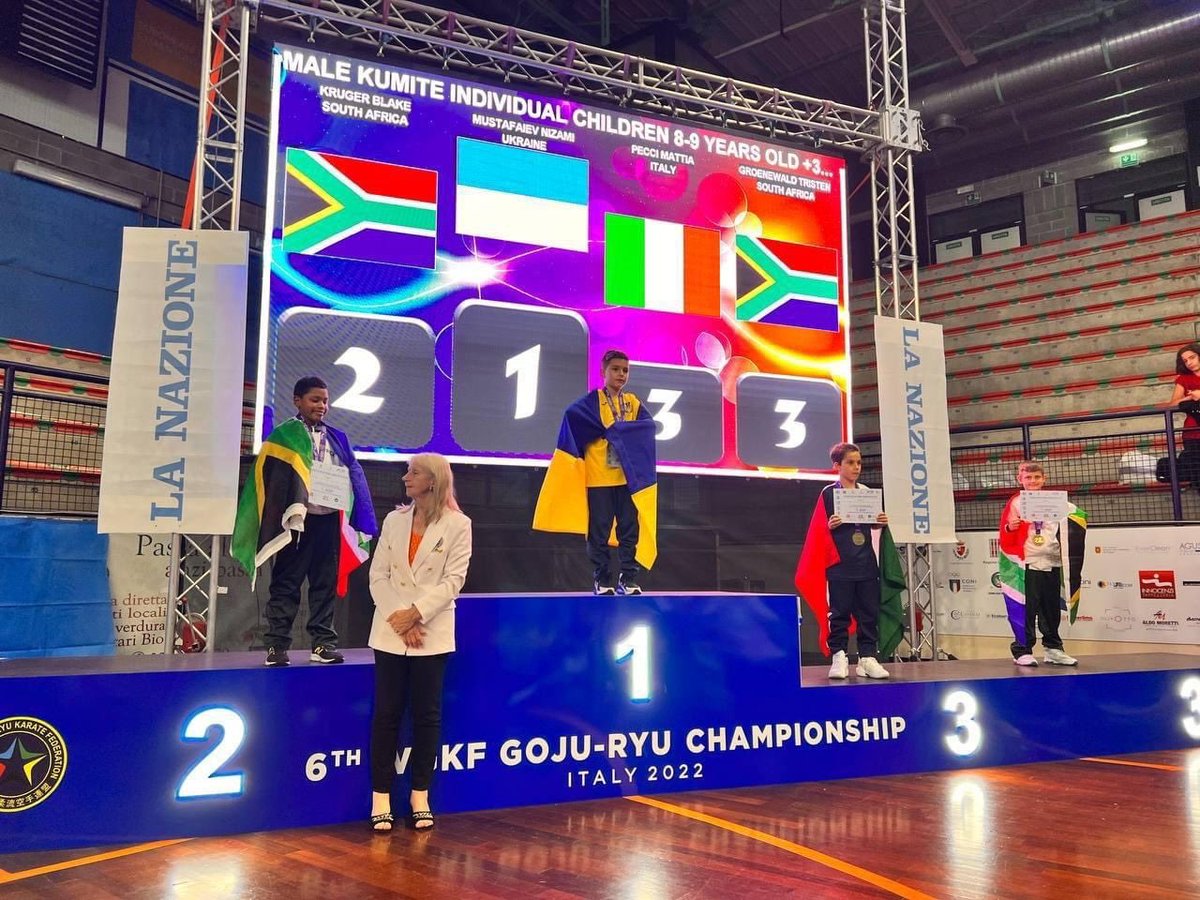 FfleetSport's tweet image. 🥋 🏆 👏 We are sending all our cheers and good wishes to Year 6 pupil, Nizami, as he defends his European title in the @GojuKaratedo Championships, currently taking place in Belgium. We are super proud of you! 👏 👏 🥋 🏆 @GRKAS