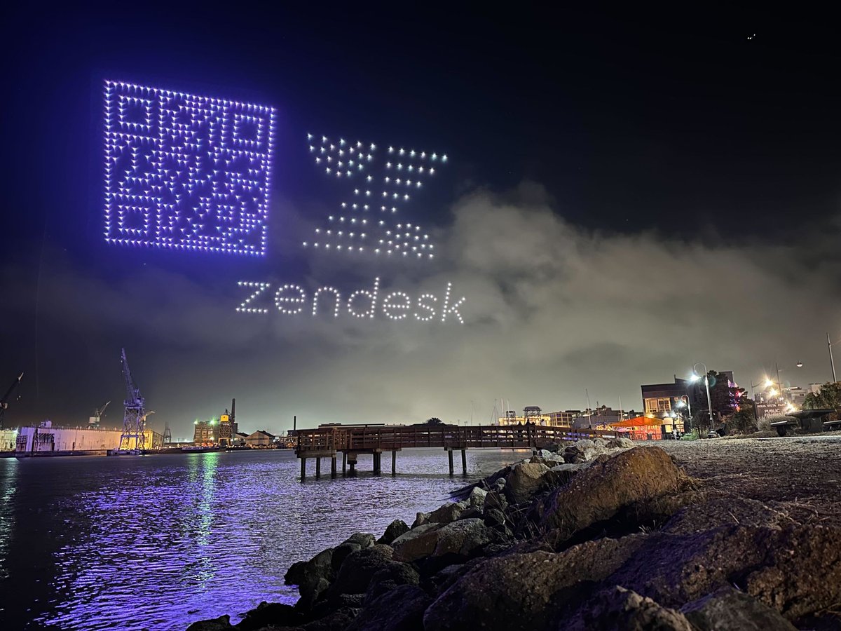 pruthvisrungav1's tweet photo. Saw a cool image of @Zendesk using drones to display a QR code on Embarcadero. Tried to scan it but failed. Still, a great way to get attention. #dronevertising https://t.co/s9dUfA5agz