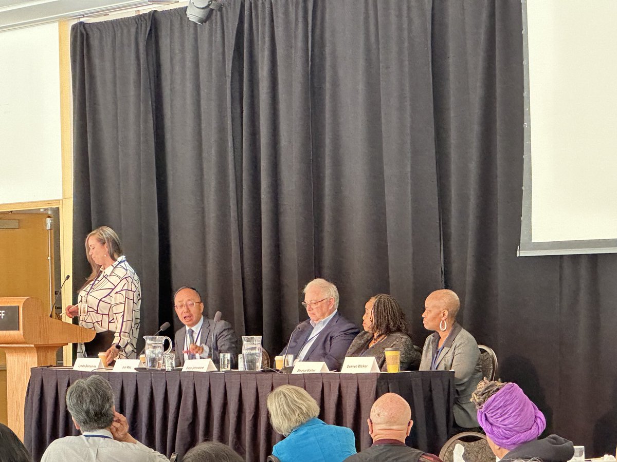 Santhosshi Narayanan, MD FACP (@drsanthosshi) on Twitter photo Where do we see Integrative Oncology in 20 years. Global collaboration, inclusion in medical curriculum, guideline development, research. Interesting discussion by panelists. #sio2023 <a href="/JunMaoMD/">Jun J. Mao</a> Where do we see Integrative Oncology in 20 years. Global collaboration, inclusion in medical curriculum, guideline development, research. Interesting discussion by panelists. #sio2023 <a href="/JunMaoMD/">Jun J. Mao</a>