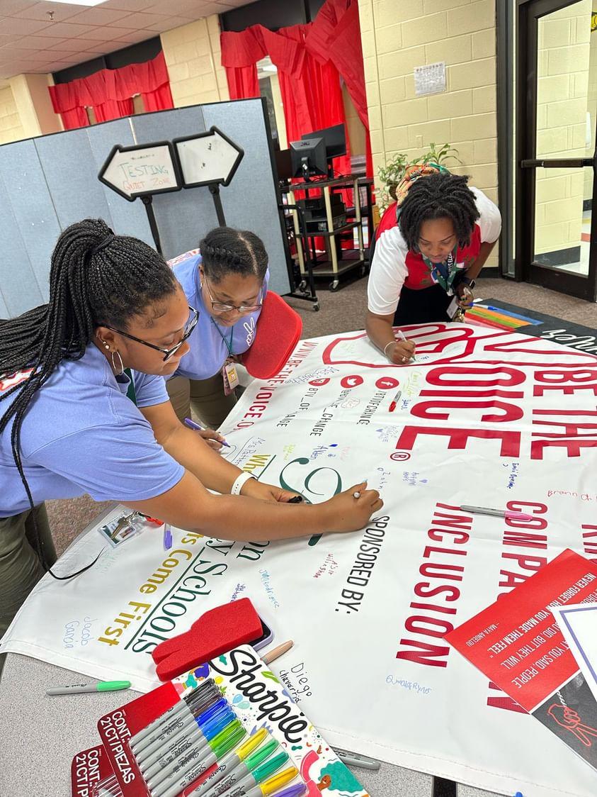 goateclark's tweet photo. Our @BTV_of_Change Jounery has begun. Shout out to @CubsLeadingLady and @SmithTeaches2 for supporting the vision to be a school that makes students feel safe and loved. https://t.co/O0B7UYWPV5