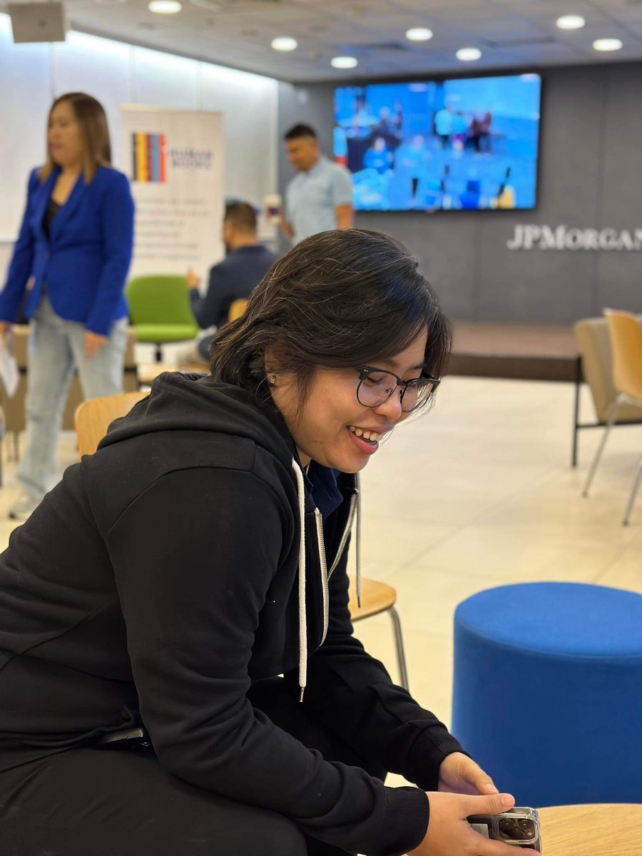 kitC06's tweet image. day of courage. first time to tell my story outside my circle!