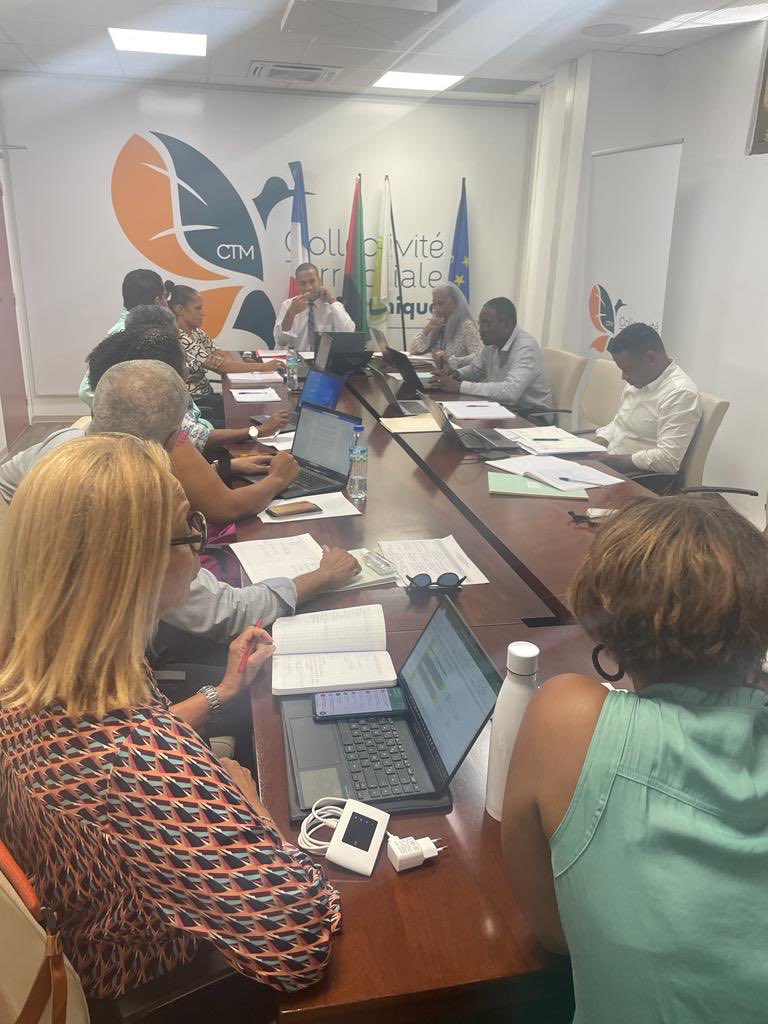 La CTM a tenu à rencontrer les différents syndicats afin d’échanger sur la rentrée scolaire 2023, faire le point sur les travaux en EPLE, faire remonter nos observations et préconisations. Nous avons su être le relais des collègues pour évoquer les points d’achoppement.