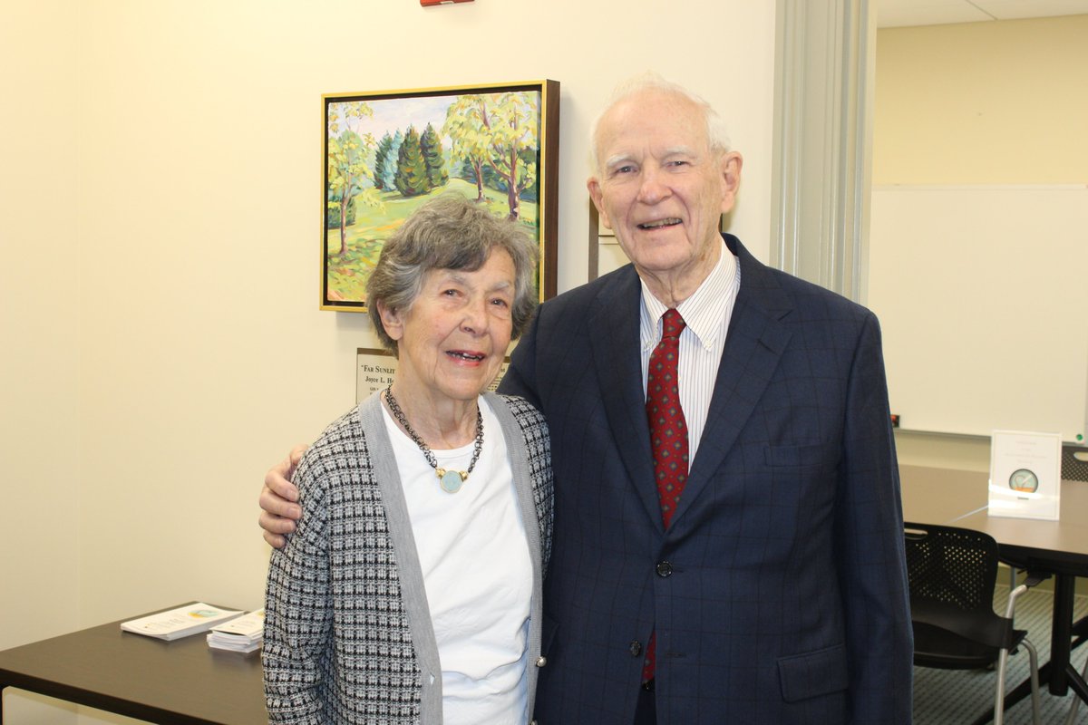HCWEMiami's tweet photo. The Howe Center for Writing Excellence welcomed Roger and Joyce Howe, as well as members of the HCWE's National Advisory Board and Miami's faculty and staff, for a reception ahead of the HCWE's annual advisory board meeting.
#MiamiOH #HCWE #HWCMiami https://t.co/RD4GkLoRQq