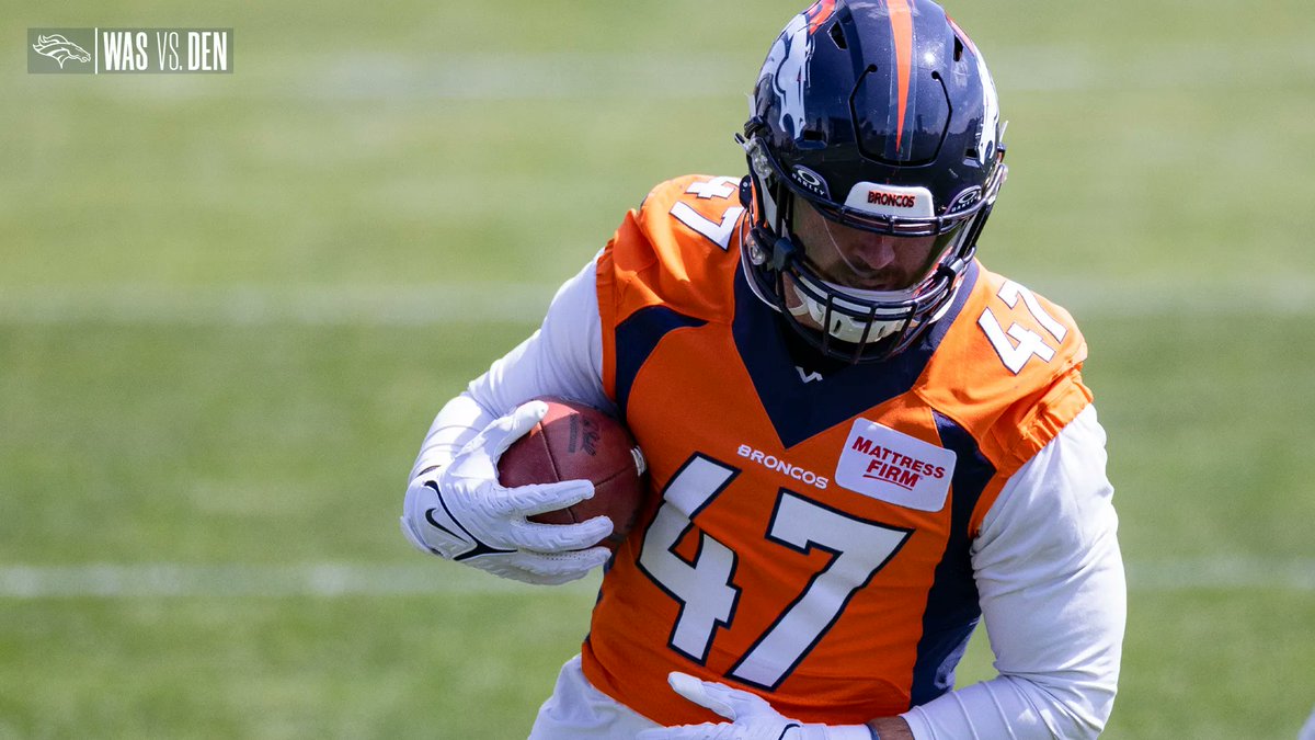 Broncos's tweet image. Week 2 workin&apos;. 💪 

#WASvsDEN 📸 »  bit.ly/48fK83D