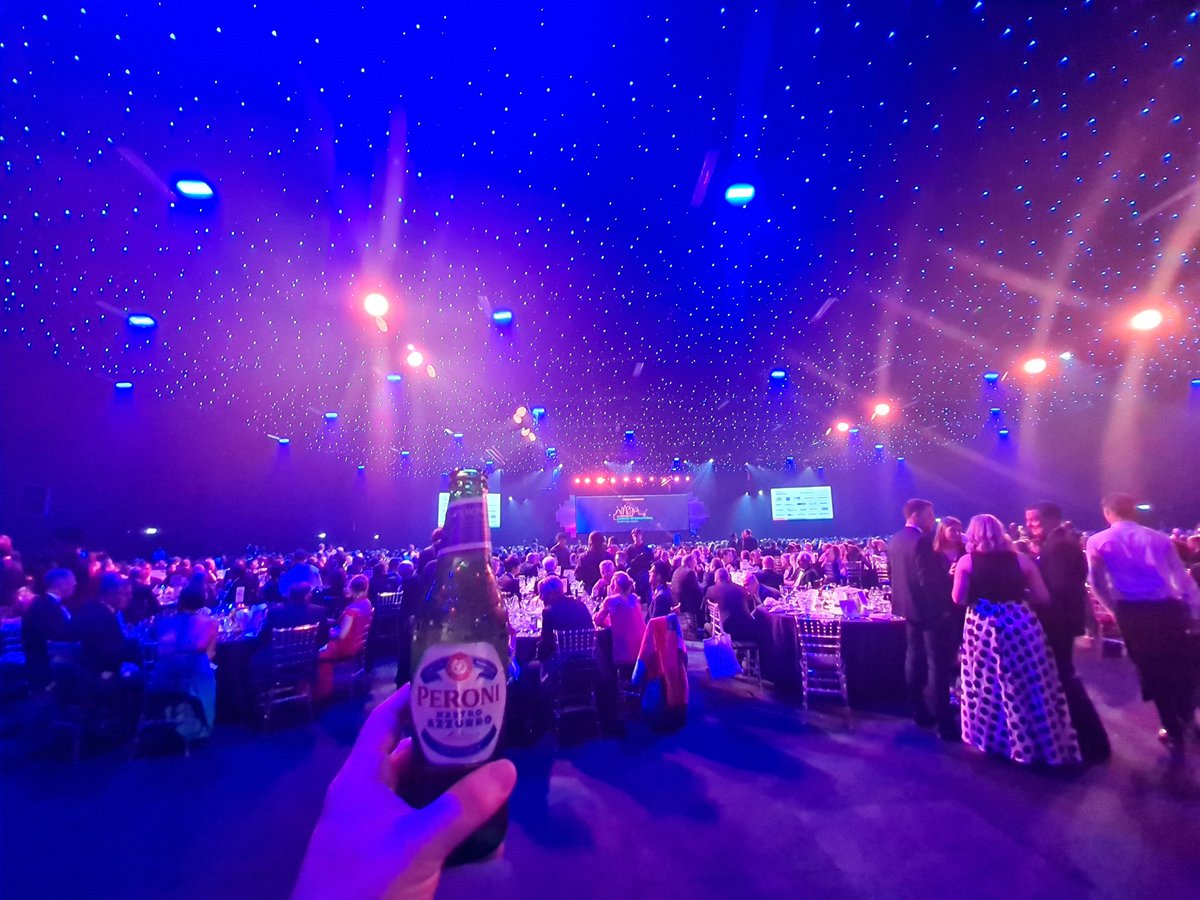 JohnnyDowling10's tweet photo. Cheers to the @LISWOfficial team that put together such a glorious event tonight! Thank you to the @FlyingAngelNews team that collected donations on behalf of all of the charities and a huge thank you to those that donated! My last #LISW23 so a great way to bow out https://t.co/9WqrKJrddC