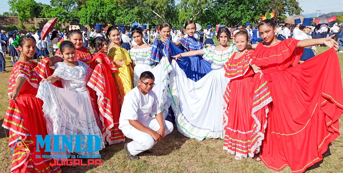 🔰#MINEDJuigalpa | 🇳🇮 Acto en Conmemoración al 202 Aniversario de la Firma del Acta de Independencia y 167 Aniversario de la Batalla de San Jacinto..🥳
#AmorANicaragua
#PatriaBenditaYLibre 
#SoberaniaEnMiTierra
#EnVictoriasEducativas
<a href="/minednicaragua/">Ministerio de Educación Nicaragua</a> @LilliamHerreraM
<a href="/salvadorVang/">Salvador Vanegas G</a>