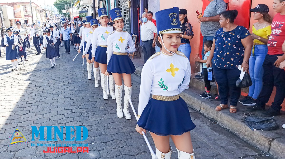 🔰#MINEDJuigalpa | 🇳🇮 Desfile en Conmemoración al 202 Aniversario de la Firma del Acta de Independencia y 167 Aniversario de la Batalla de San Jacinto.
#AmorANicaragua
#PatriaBenditaYLibre 
#SoberaniaEnMiTierra
#EnVictoriasEducativas
<a href="/minednicaragua/">Ministerio de Educación Nicaragua</a> @LilliamHerreraM
<a href="/salvadorVang/">Salvador Vanegas G</a>