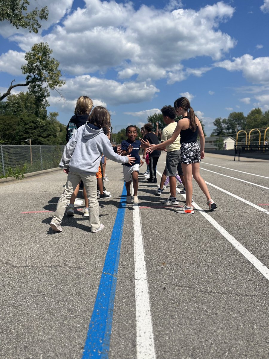 East Elementary tweet media