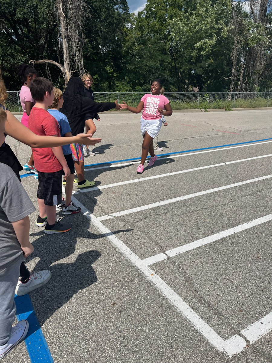 East Elementary tweet media