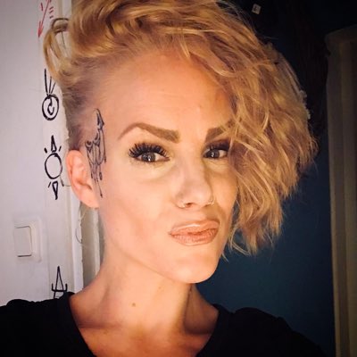 Aphrodite tweet media