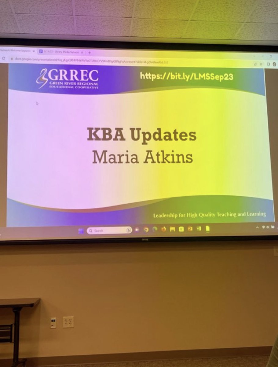 LibraryLe's tweet image. Loved getting to spend time with my librarian tribe @GRRECKY today! @KASL_Librarians @KBAAwards #onehartky #onehartlms