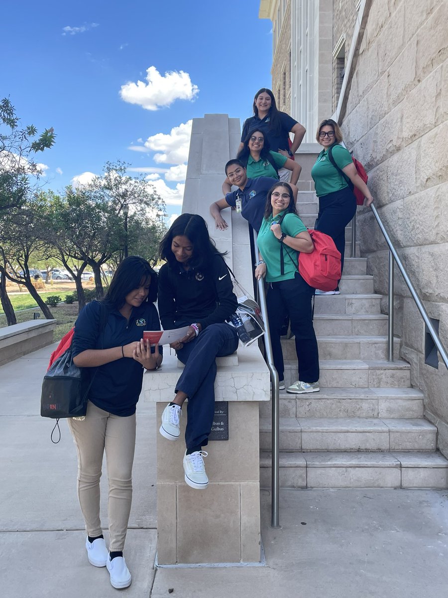 Thank you @TTUHSCEP for hosting us for High School Outreach Day! Our @Ysleta_YWLA Transformers are more motivated than ever to pursue a career in the medical field!