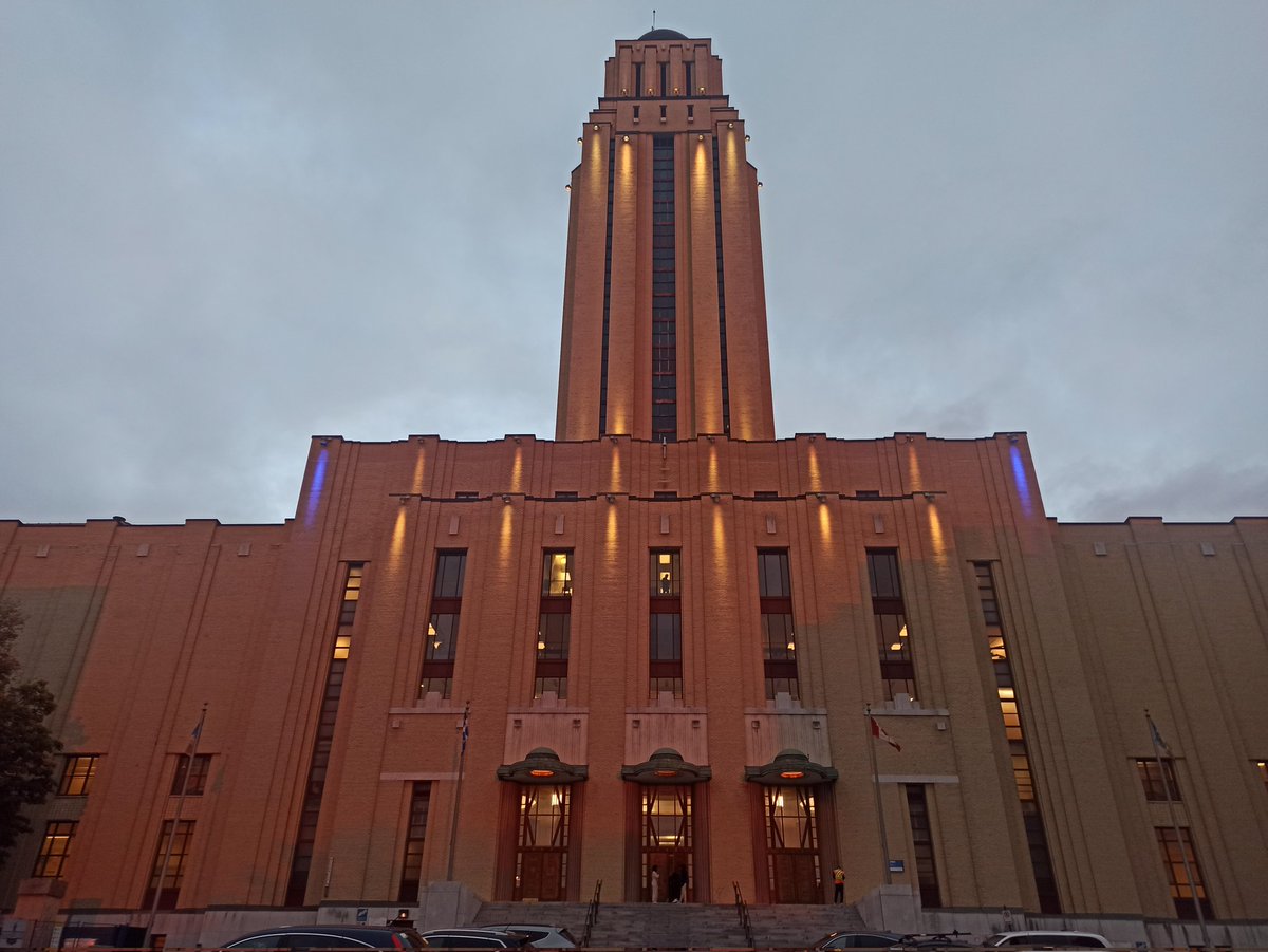 BISP2023 (@congresbisp) on Twitter photo Le Saviez-vous ? Le pavillon Roger Gaudry est un emblème montréalais important. Construit entre 1928 et 1943, il a été conçu par l’architecte-ingénieur Ernest Cormier. Il est classé lieu historique national 😎 <a href="/UMontreal/">Université de Montréal</a> Le Saviez-vous ? Le pavillon Roger Gaudry est un emblème montréalais important. Construit entre 1928 et 1943, il a été conçu par l’architecte-ingénieur Ernest Cormier. Il est classé lieu historique national 😎 <a href="/UMontreal/">Université de Montréal</a>